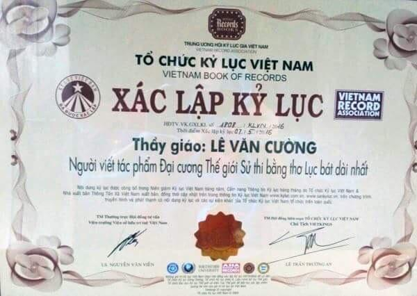 7/5/2016, VietKings đ&atilde; trao bằng x&aacute;c lập Kỷ lục Việt Nam cho thầy Cường.