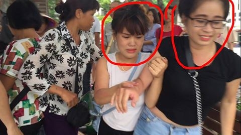 Hà Nội: Thông tin mới nhất vụ hai "hot girl" bán tăm với giá cắt cổ bị nhiều người vây ráp