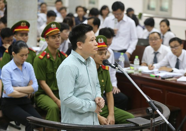 H&agrave; Văn Thắm tin rằng Nguyễn Xu&acirc;n Sơn kh&ocirc;ng chiếm đoạt tiền.