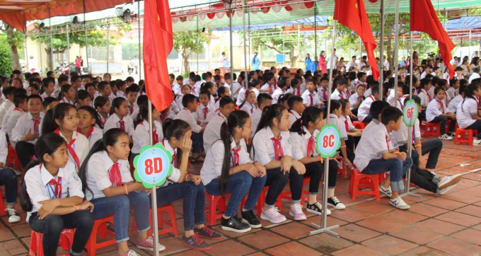 Nam Đ&agrave;n (Nghệ An): Trường THCS Kim Li&ecirc;n tổ chức hoạt động truyền th&ocirc;ng về b&igrave;nh đẳng giới trong nh&agrave; trường