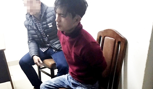 Lâm Đồng: Dùng dao tự chế chém trọng thương người trong quán nhậu