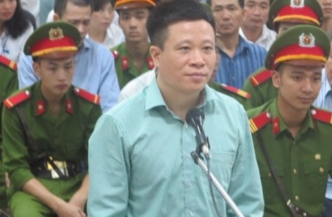 Hà Văn Thắm bất ngờ xin tha cho cấp dưới