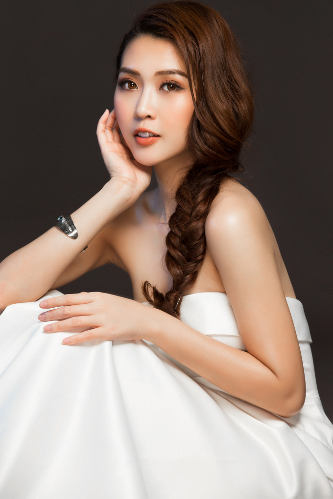 Tường Linh sẵn s&agrave;ng chinh phục Hoa hậu Li&ecirc;n lục địa 2017