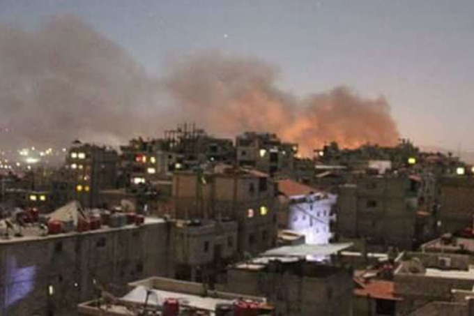 Xảy ra nhiều tiếng nổ lớn ở thủ đ&ocirc; Syria s&aacute;ng 2.9. Ảnh: Twitter.