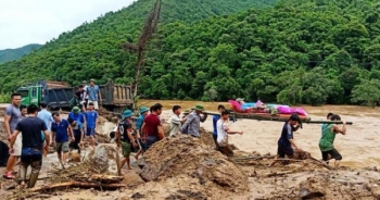 Thanh Hóa: Những hình ảnh đầu tiên về mưa lũ kinh hoàng tại Mường Lát