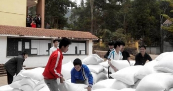 Sau khai giảng, mỗi học sinh phổ thông ở Điện Biên được nhận 75kg gạo