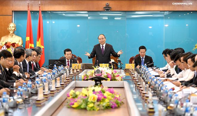 Thủ tướng nhấn mạnh vai tr&ograve; của Bộ TT&amp;amp;amp;TT trong việc đưa Việt Nam th&agrave;nh cường quốc về c&ocirc;ng nghệ.