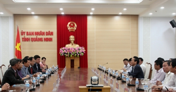Tỉnh Quảng Ninh làm việc với Tập đoàn JDC để đón nhà đầu tư vào KKT Vân Đồn