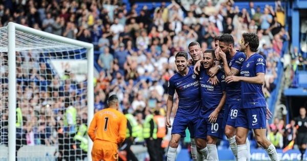 Chelsea 4-1 Cardiff: Hazard lập hat-trick