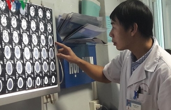 Vụ tai nạn thảm khốc ở Lai Châu: Chuyển 1 bệnh nhân về Hà Nội cứu chữa