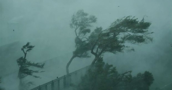 Trung Quốc phát cảnh báo đỏ đối với siêu bão Mangkhut
