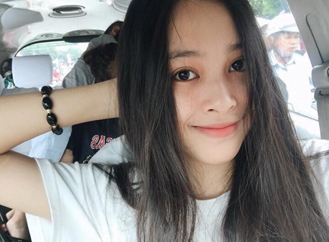 Hoa hậu Việt Nam 2018 Trần Tiểu Vy học sinh giỏi 3 năm THPT