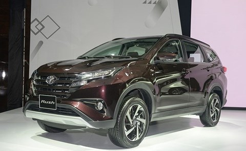 Toyota ra mắt bộ ba gi&aacute; rẻ: Tham vọng &ldquo;b&agrave;nh trướng&rdquo; thị trường Việt