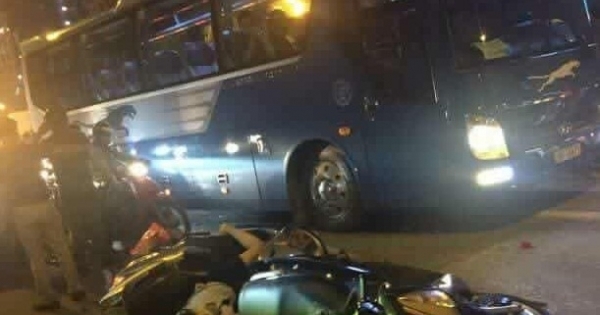 Khởi tố vụ rơi khung sắt trên đường Lê Văn Lương khiến 1 người tử vong