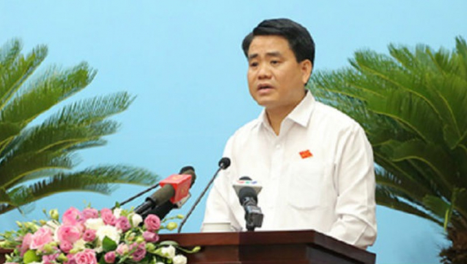 Chủ tịch UBND TP Hà Nội Nguyễn Đức Chung phát biểu tại phiên họp