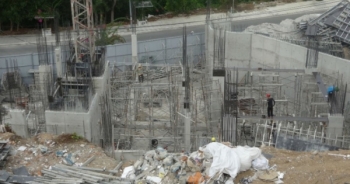 Nha Trang (Khánh Hòa): Dự án biệt thự gần bị cưỡng chế vẫn xây dựng