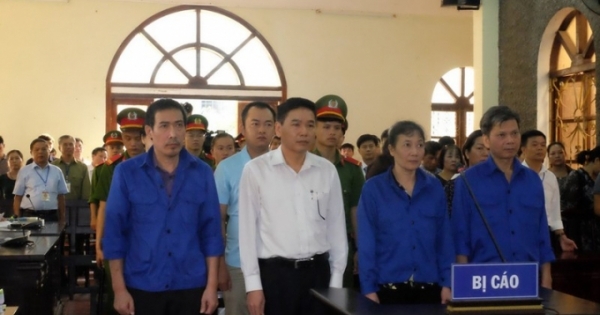 Nhiều nhân chứng không đến phiên tòa xử vụ gian lận điểm thi THPT ở Sơn La