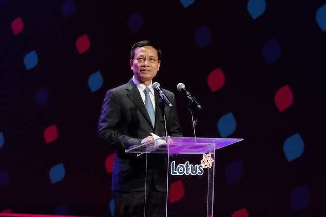 Bộ trưởng Nguyễn Mạnh Hùng phát biểu tại lễ ra mắt mạng xã hội Lotus ngày 16/9.