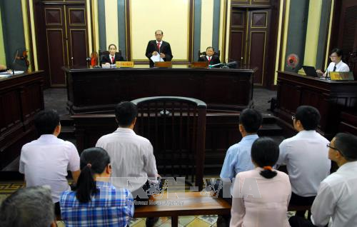 Quang cảnh phiên xét xử phúc thẩm vụ án tại Công ty VN Pharma, ngày 24/10/2017. Ảnh: Mạnh Linh/TTXVN