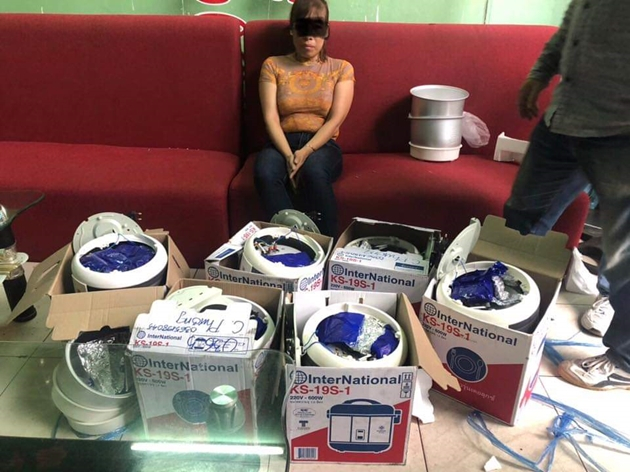 Qua đấu tranh, đối tượng Bùi Thị Thùy đã khai nhận vận chuyển số lượng ma túy nói trên ( ảnh: BĐBP Quảng Trị cung cấp)