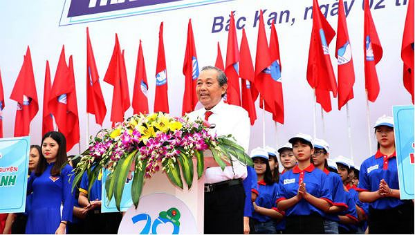 Phó Thủ tướng Thường trực phát động Chiến dịch thanh niên tình nguyện
