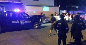 Mexico: Xả súng tại đám tang khiến hơn 20 người thương vong