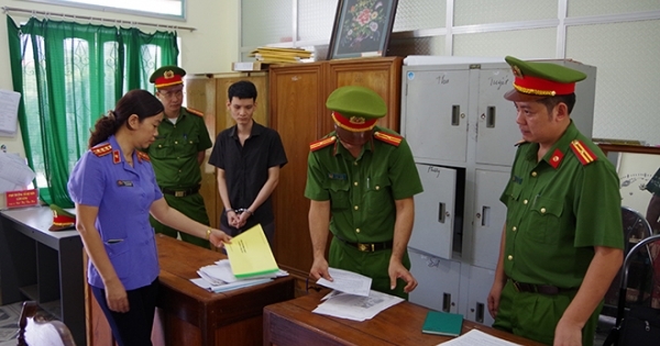 Hai bác sĩ Trường Trung cấp Y tế tỉnh Hà Giang bị bắt vì làm giả giấy khám sức khỏe
