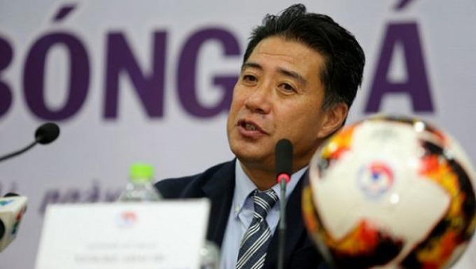 Tân GĐKT mong muốn góp phần vào thành công của bóng đá Việt Nam.