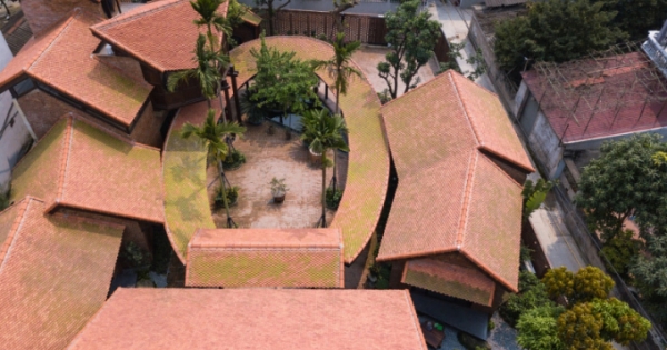 Lạc trong công trình xây trên đất tổ hơn 700 m2 ở ngoại thành Hà Nội