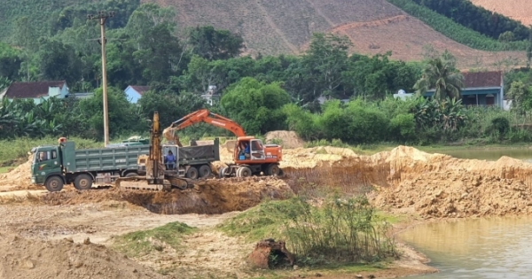 Nghệ An: Bất cập ở nhiều nhà máy gạch không có mỏ đất nguyên liệu