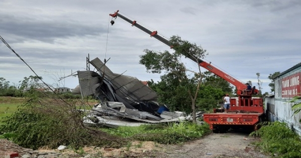 1 người chết, 95 người bị thương, hơn 20 nghìn nhà bị tốc mái do bão ở Thừa Thiên - Huế