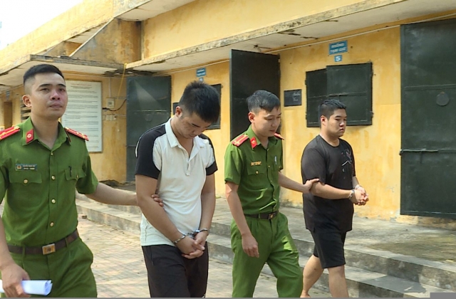 Hưng Yên: Bắt quả tang 2 đối tượng mua bán ma túy trái phép
