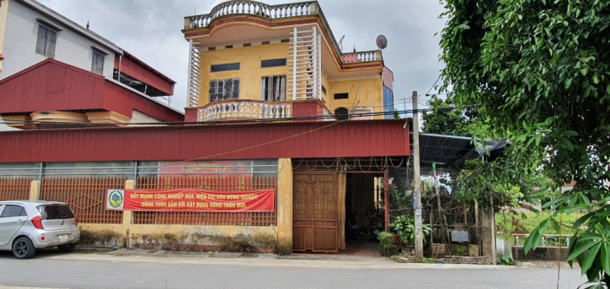 Ngôi nhà 2 tầng nằm trên diện tích đất 441,5m2 tại xóm Táo, xã Mão Điền, huyện Thuận Thành, tỉnh Bắc Ninh mà anh Văn đang đề nghị tòa cấp cao sửa bản án sơ thẩm để phân chia lại tài sản.