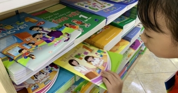 Xử lý nghiêm hành vi ép buộc học sinh mua sách tham khảo