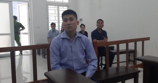 Cựu cán bộ công an TP Hà Nội lĩnh án vì làm bậy