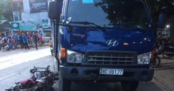 Va chạm giữa xe tải và xe máy, một người đàn ông ở Sơn La tử vong