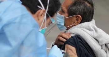 Cụ ông 85 tuổi ở Hà Nội trở thành F0 sau khi mệt mỏi, sốt