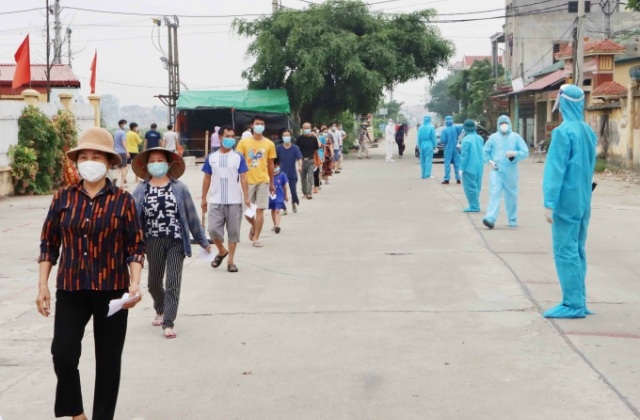 Bắc Giang: Đón 618 công dân từ các tỉnh phía Nam về quê bằng máy bay