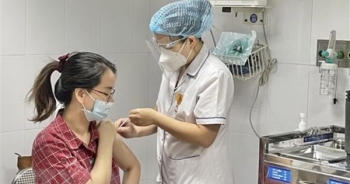 Hà Nội: Gần 200 phụ nữ mang thai được tiêm vaccine phòng COVID-19