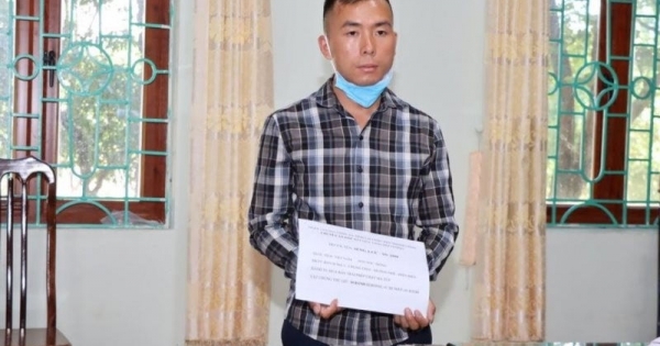 Lai Châu: Bắt khẩn cấp đối tượng vận chuyển thuê 10 bánh heroin với giá 100 triệu đồng