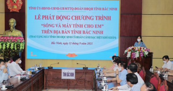 Học sinh có hoàn cảnh khó khăn ở Bắc Ninh được ủng hộ hơn 3 tỷ đồng