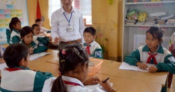 Hơn 70% học sinh ở Điện Biên chưa có thiết bị học trực tuyến