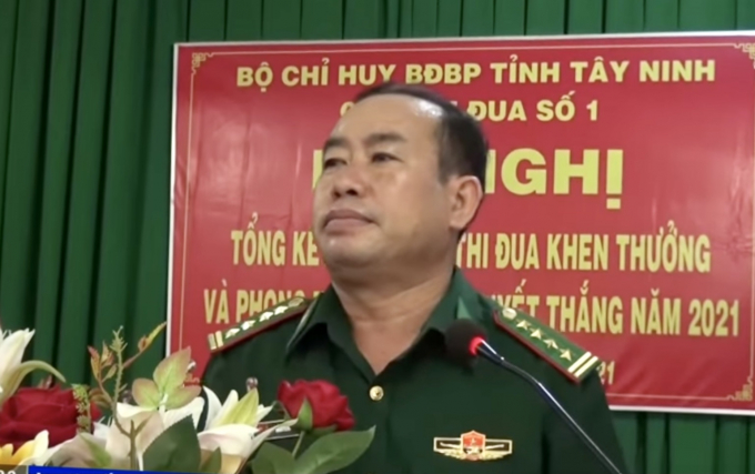 Đại tá Nguyễn Văn Dũng - Phó Chính ủy - Phó Chủ tịch thường trực Hội đồng thi đua khen thưởng BĐBP tỉnh chỉ đạo hội nghị.