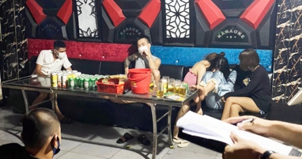 Phú Thọ: Phát hiện 6 đôi nam nữ tụ tập hát karaoke Ruby68 giữa mùa dịch