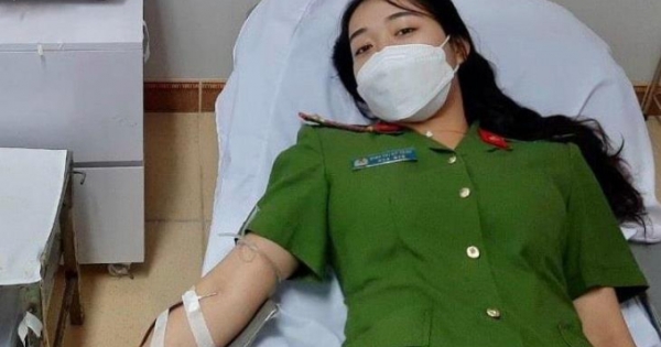 Nữ cán bộ Công an Hà Tĩnh hiến máu cứu bệnh nhân qua cơn nguy kịch