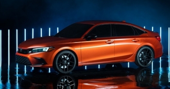 Honda Civic 2022 và Hyundai Elantra mới: Cuộc chiến sedan hạng C