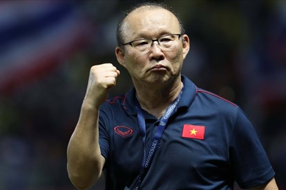 Thầy Park bổ sung 2 hậu vệ trước trận gặp Trung Quốc