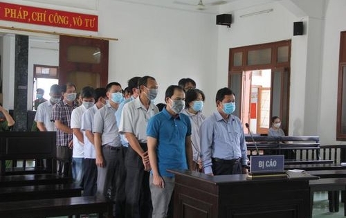 Đang xét xử nhiều cán bộ sở ngành tại Phú Yên liên quan vụ lộ đề thi công chức