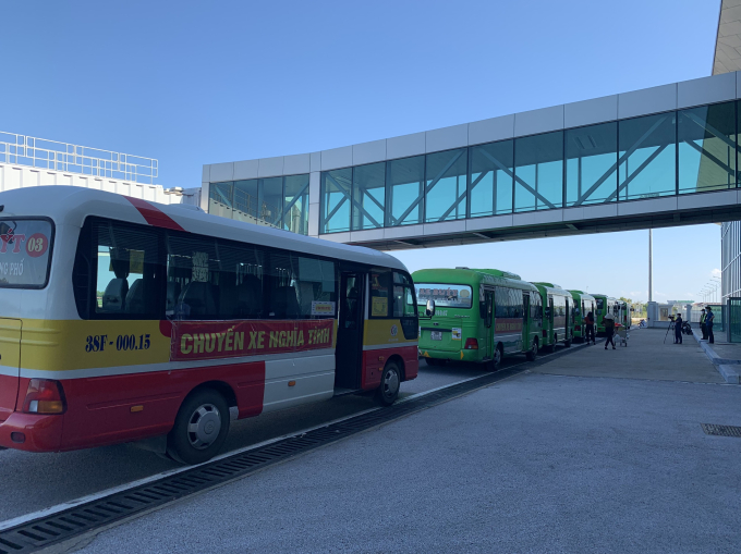 Sở Giao thông vận tải Hà Tĩnh bố trí 15 xe buýt đảm bảo quy định phòng, chống dịch để đón các công dân.