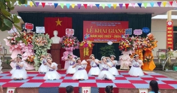 Hơn 900.000 học sinh Nghệ An chính thức bước vào năm học mới